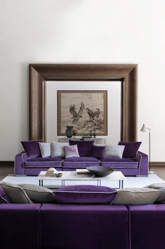 Klasyczna sofa o ponadczasowej elegancji